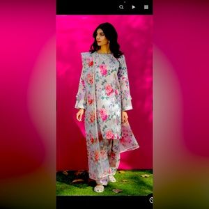 Pakistani Indian outfit sold